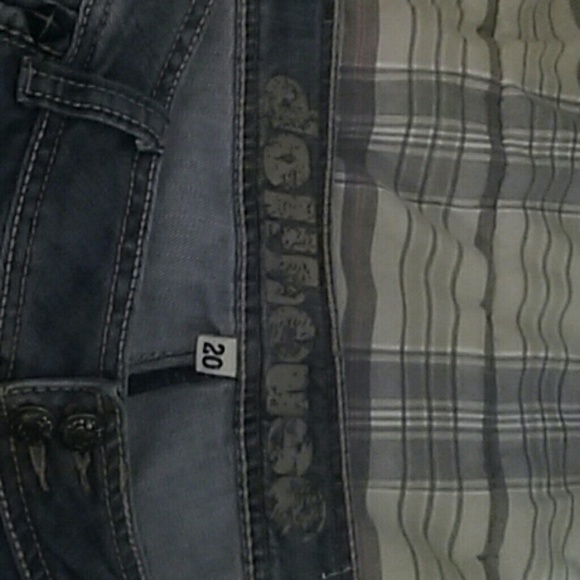 Doll house Jeans - Picture 5 of 5